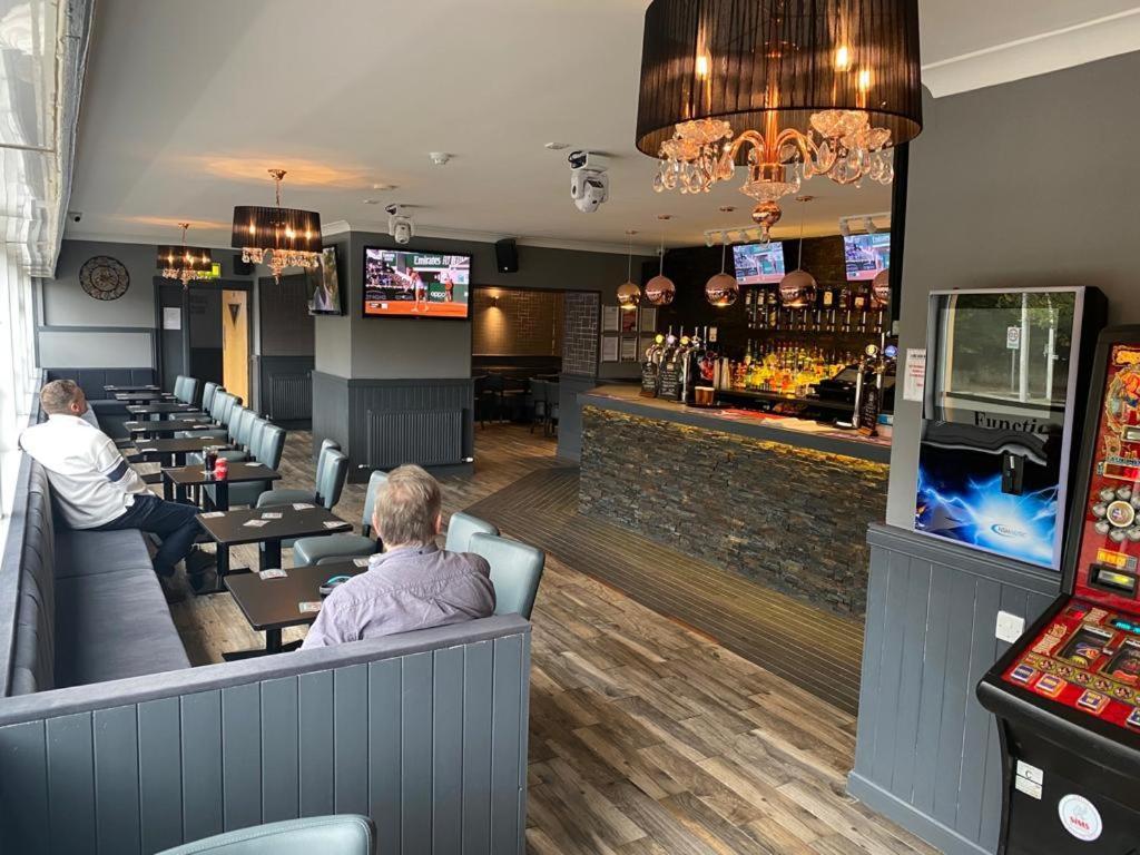 The Windsor Hotel And Bar Kirkcaldy Eksteriør billede